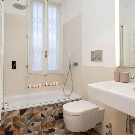 Lussuoso Pentalocale In Citylife Apartment