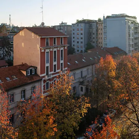 Lussuoso Pentalocale In Citylife Apartment
