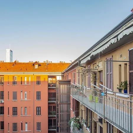 Lussuoso Pentalocale In Citylife Milan